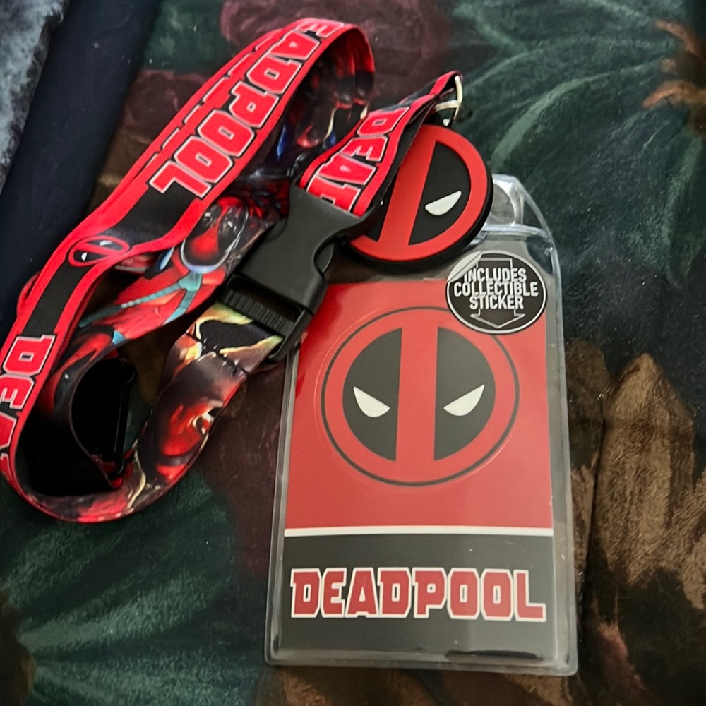 Marvel Deadpool lanyard and sticker with bling